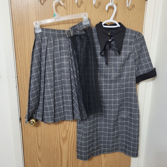 EATME shirt collar pleated wrap dress - Picture 4 of 11